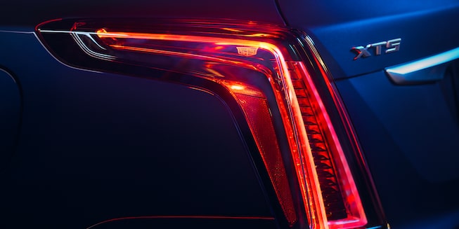 Emblemáticos faros LED traseros en tu Cadillac XT5 2024, SUV de lujo